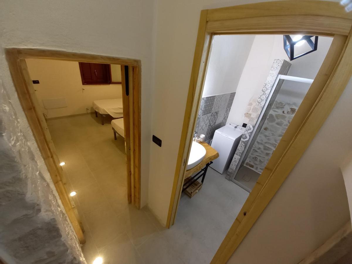 הוילה אוסטוני Casa Lucia מראה חיצוני תמונה
