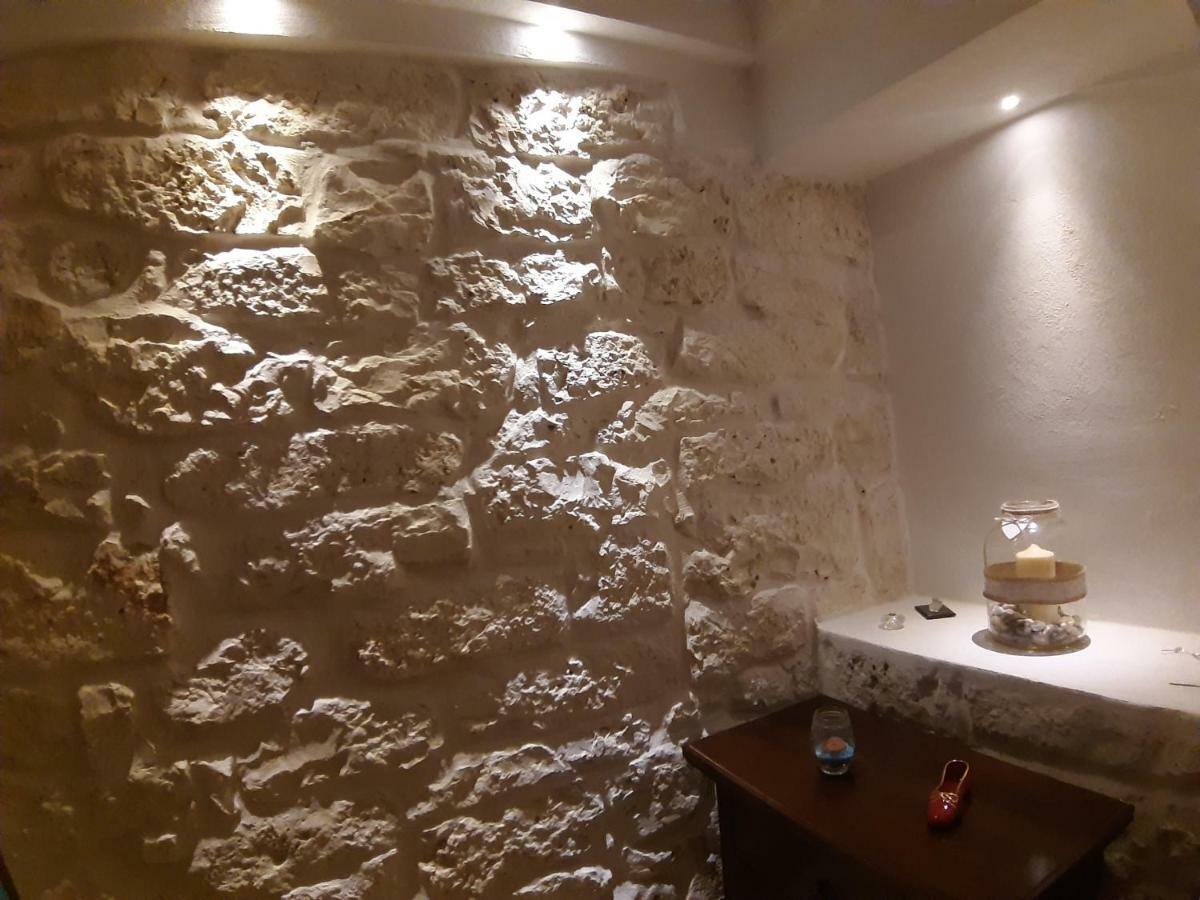 הוילה אוסטוני Casa Lucia מראה חיצוני תמונה
